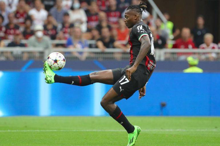 九游体育官网入口-佛罗伦萨核心康塞利赞誉球队表现，期待下一场胜利的简单介绍