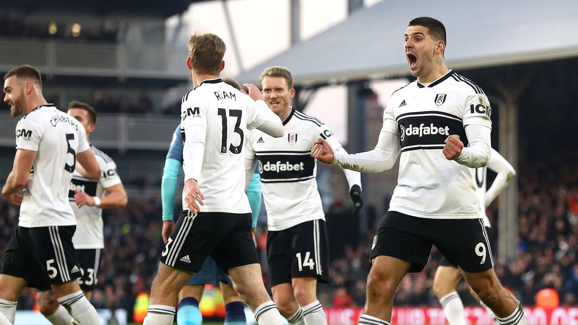 关于斯图加特客场失利,排名继续滑落的信息 关于斯图加特客场失利,排名继续滑落的信息