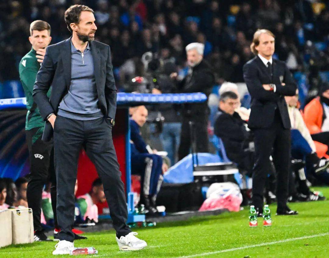 九游体育官方入口-包含欧预赛-瑞典领跑F组战胜西班牙升至第一的词条