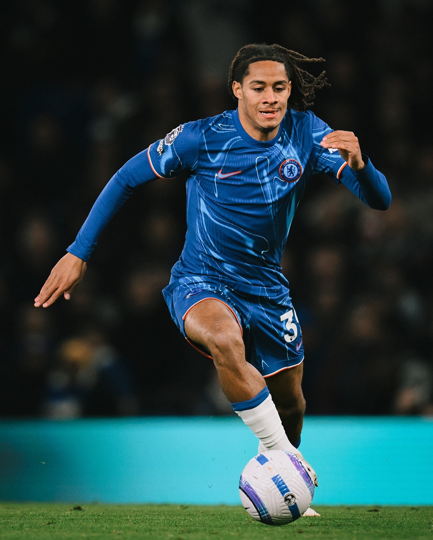 切尔西主场险胜萨斯夫,锁定小组出线权的简单介绍 切尔西主场险胜萨斯夫,锁定小组出线权的简单介绍