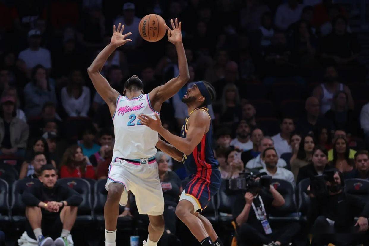 九游体育登录-关于热火战胜骑士，巴特勒终场前一记关键三分的信息