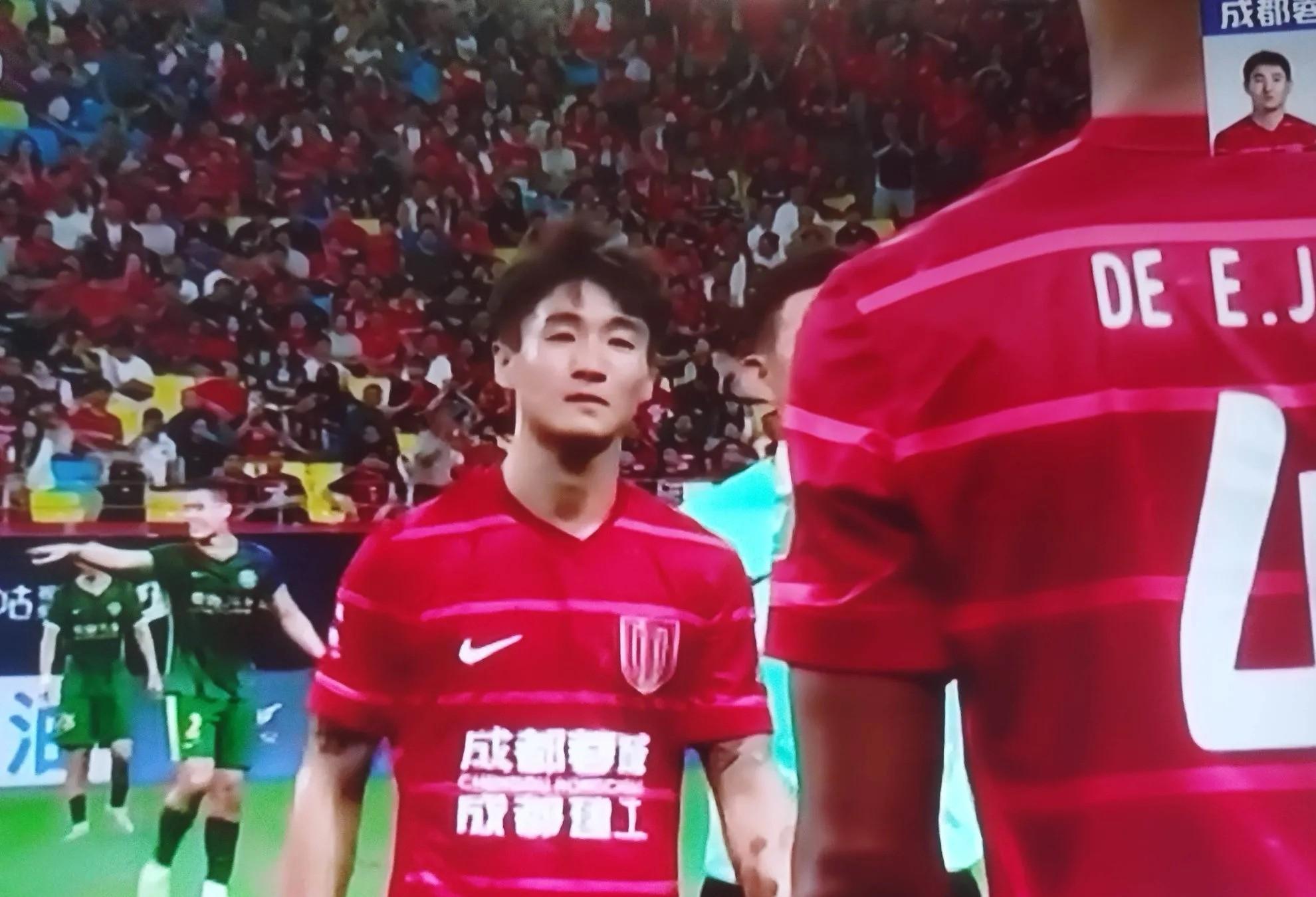 九游体育在线登录-关于成都队在激烈对抗中取得夺冠优势的信息