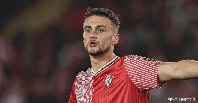 阿尔克马尔客场不敌里尔，遗憾失利的简单介绍