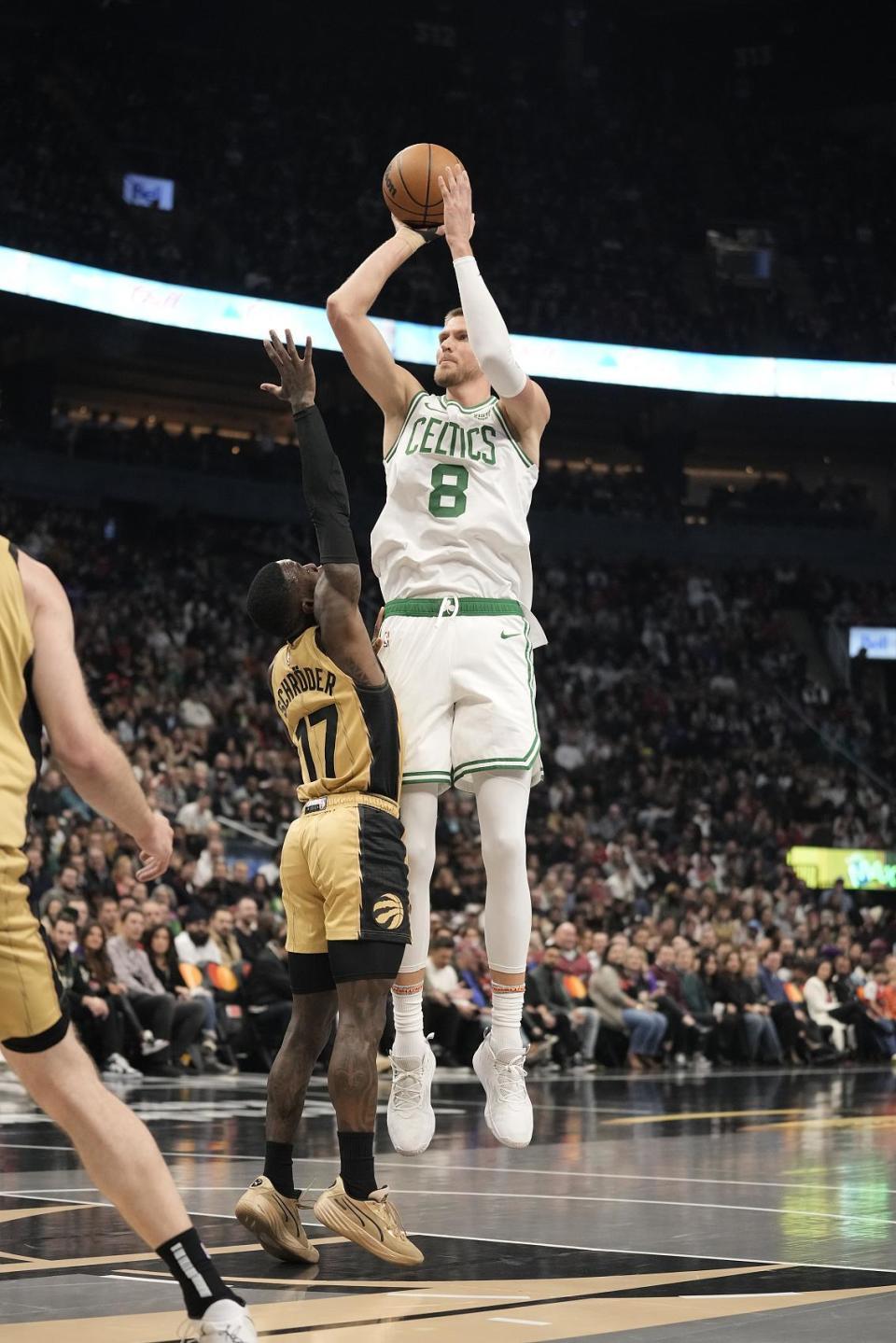 雄鹿新援爆发,砍下生涯新高帮助球队获胜的简单介绍 雄鹿新援爆发,砍下生涯新高帮助球队获胜的简单介绍