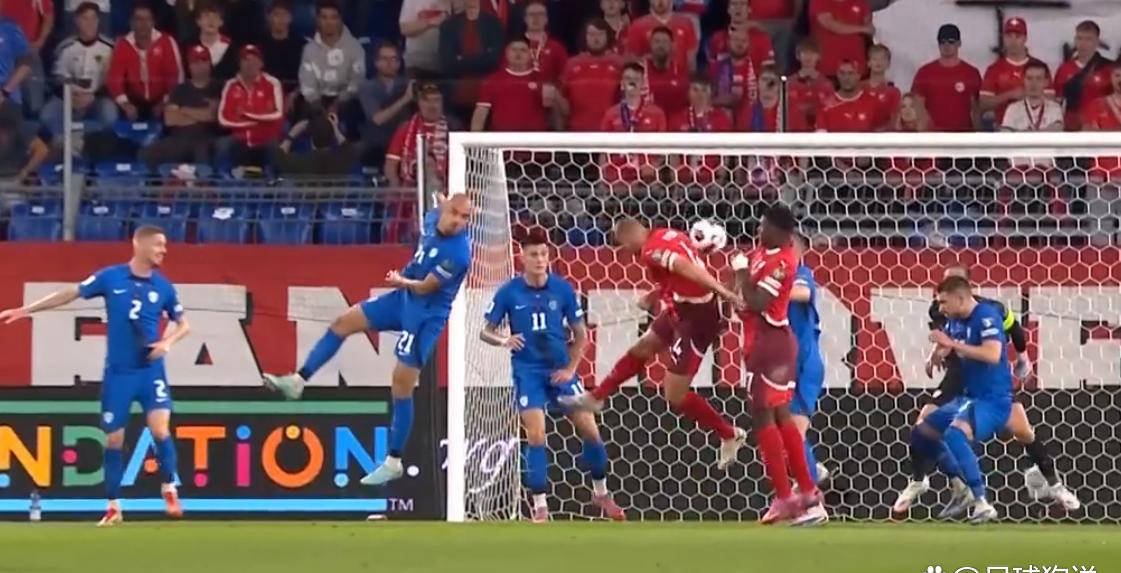 包含曼联前锋状态火热，连场破门助球队战胜对手的词条