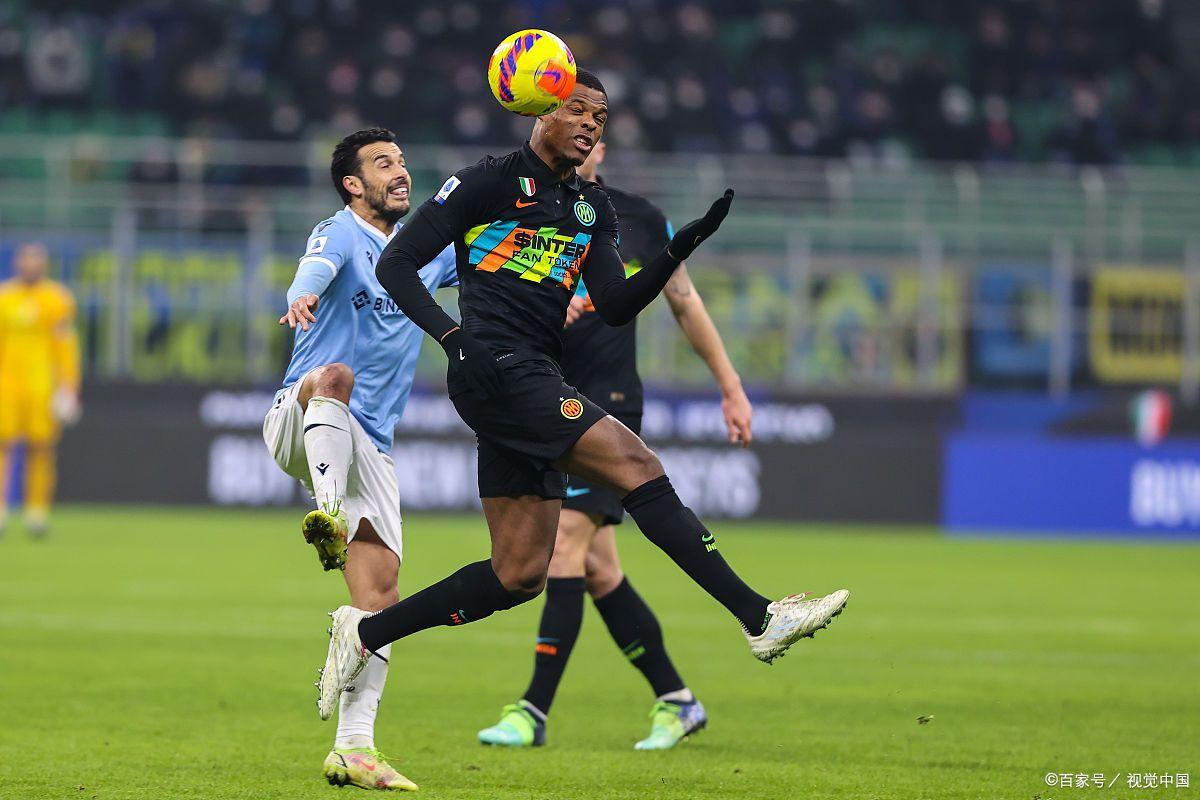 九游体育入口-包含佛罗伦萨阿根廷中卫出色发挥，稳定防线的词条