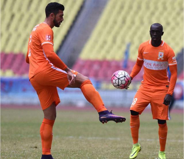 中东篮球锦标赛开幕,球迷翘首期待 中东篮球锦标赛开幕,球迷翘首期待