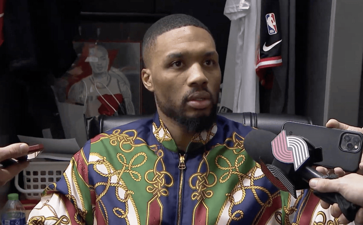 开拓者逆转尼克斯!利拉德砍下关键三分 开拓者逆转尼克斯!利拉德砍下关键三分