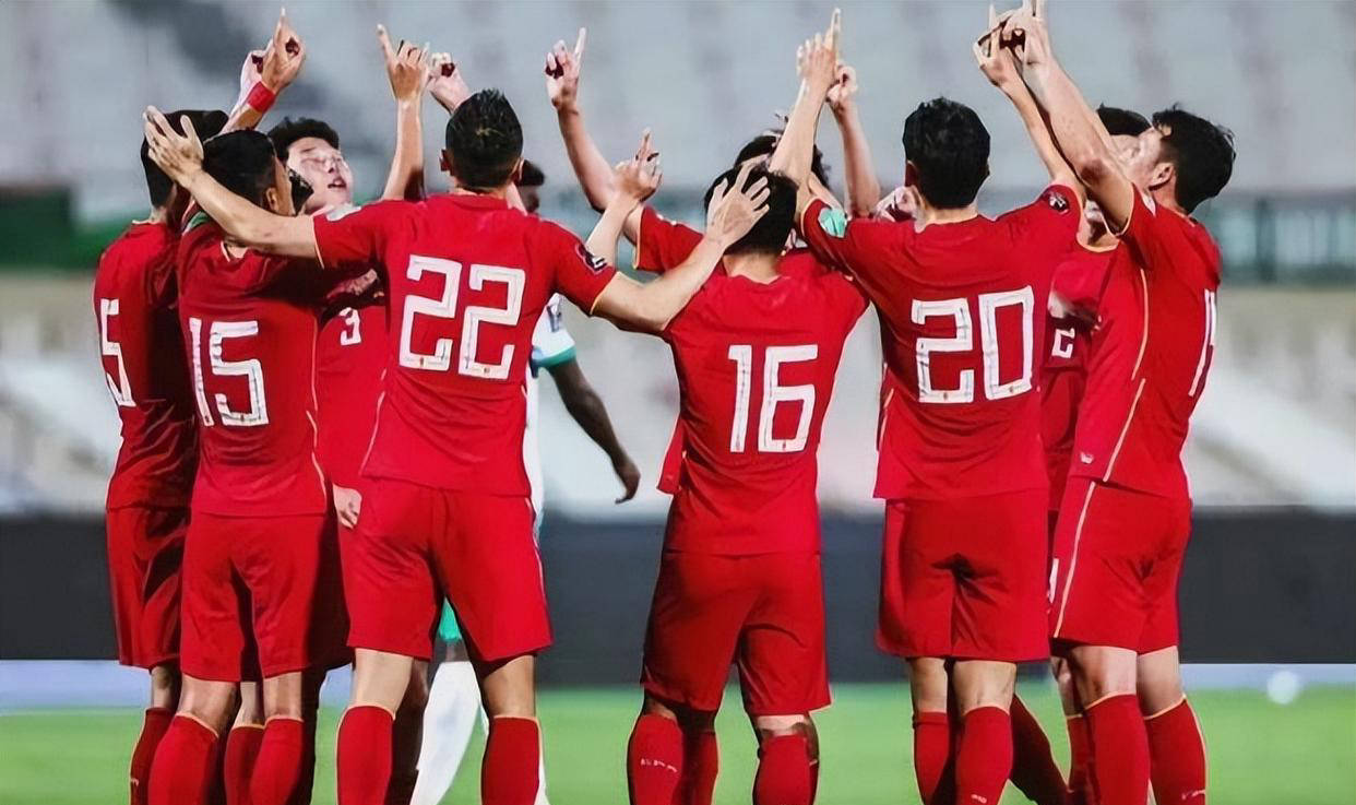 中场策应升级,球队蓄势待发 中场策应升级,球队蓄势待发